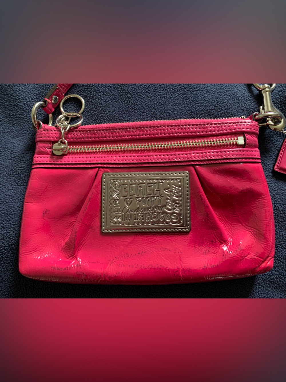 Coach Poppy Liquid Gloss Swingback large wristlet - Picture 9 of 10